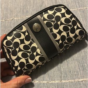 Coach mini make up bag